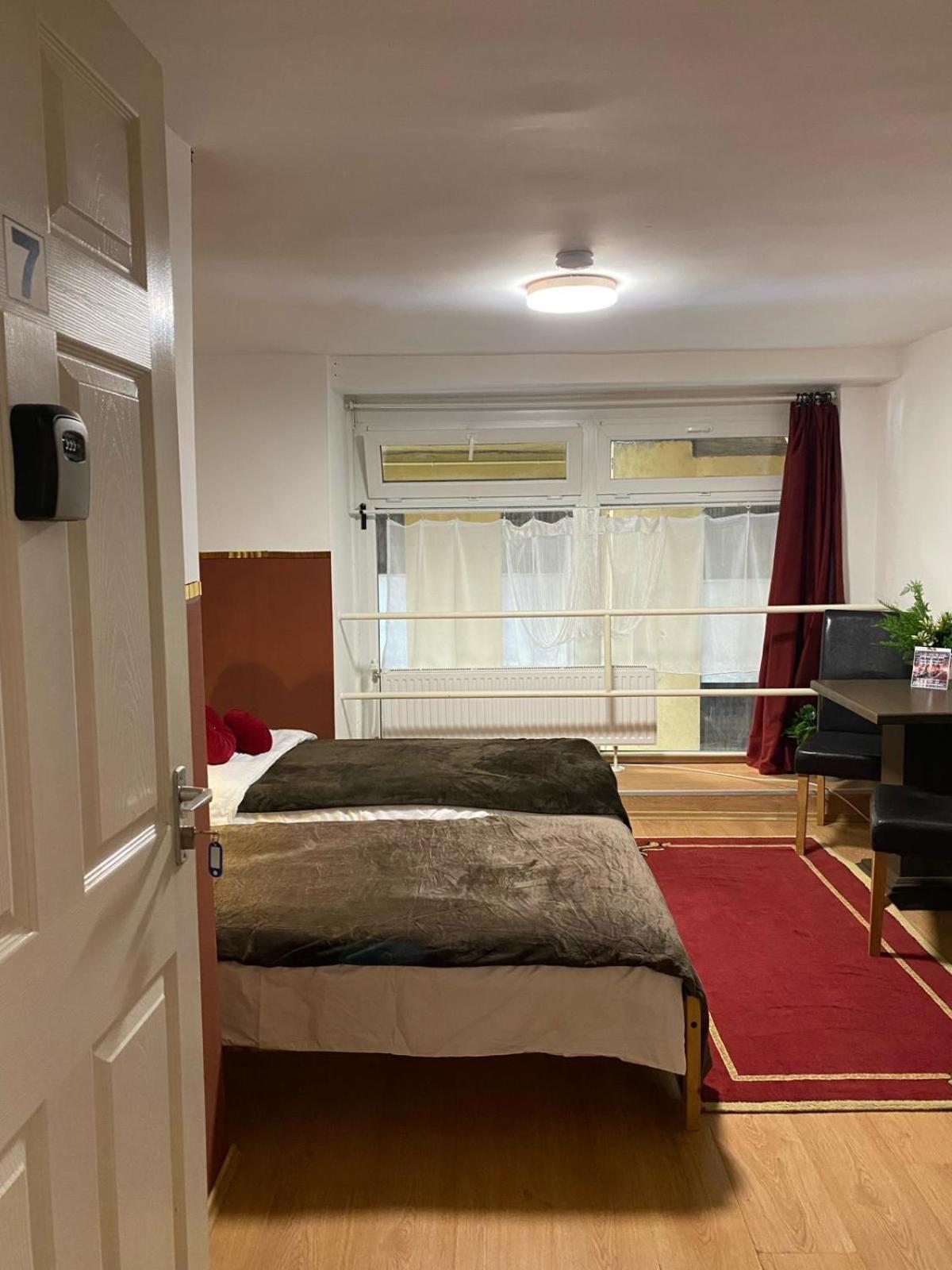 Rest In Allaga Apartmán *